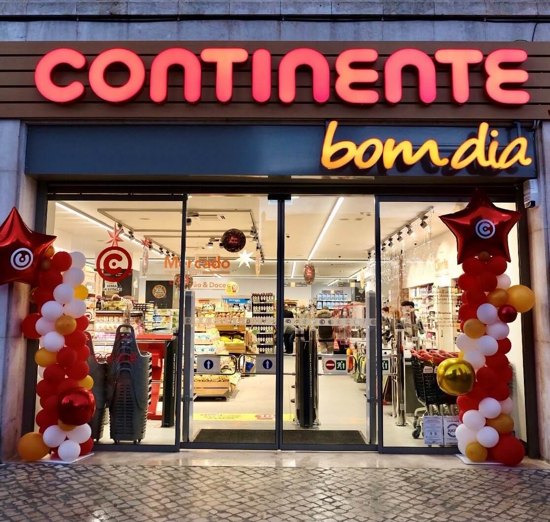 Continente opens store on Rua Gomes Freire - MC